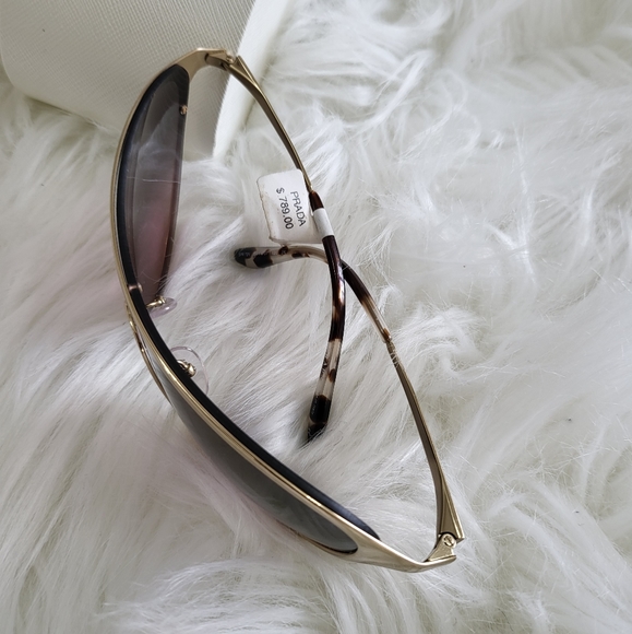 Prada Catwalk Sunglasses NWT w/BOX - Picture 2 of 4